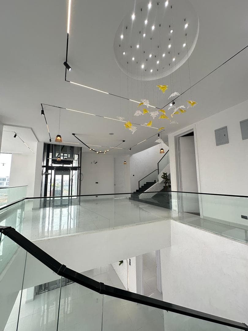 5UNITS OF 5 BEDROOMS FULLY DETACHED DUPLEX